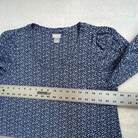 Chico's Womens Blue & White Geometric Balloon Sleeve V-Neck Top Size 1, Medium - Picture 6 of 8